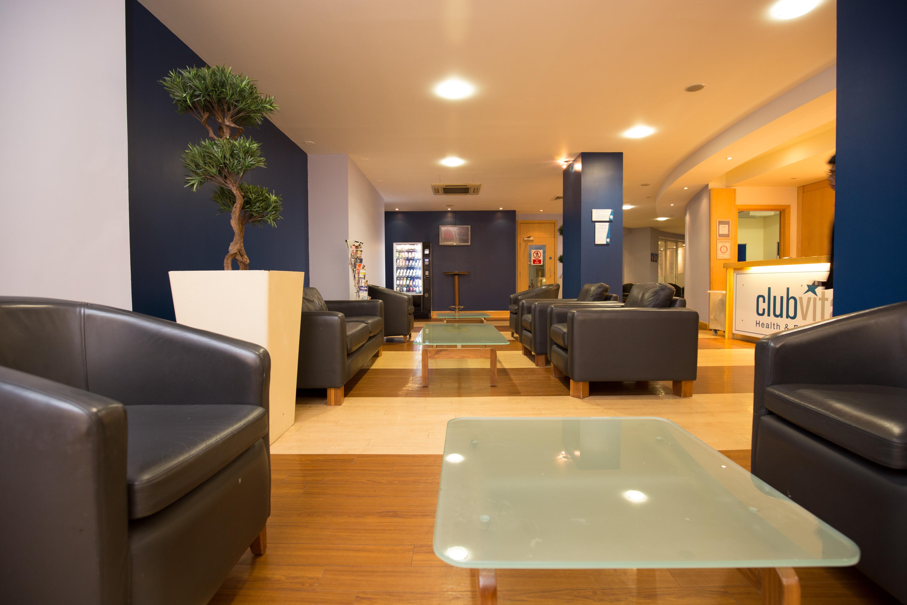 Clayton Hotel Belfast City Екстериор снимка