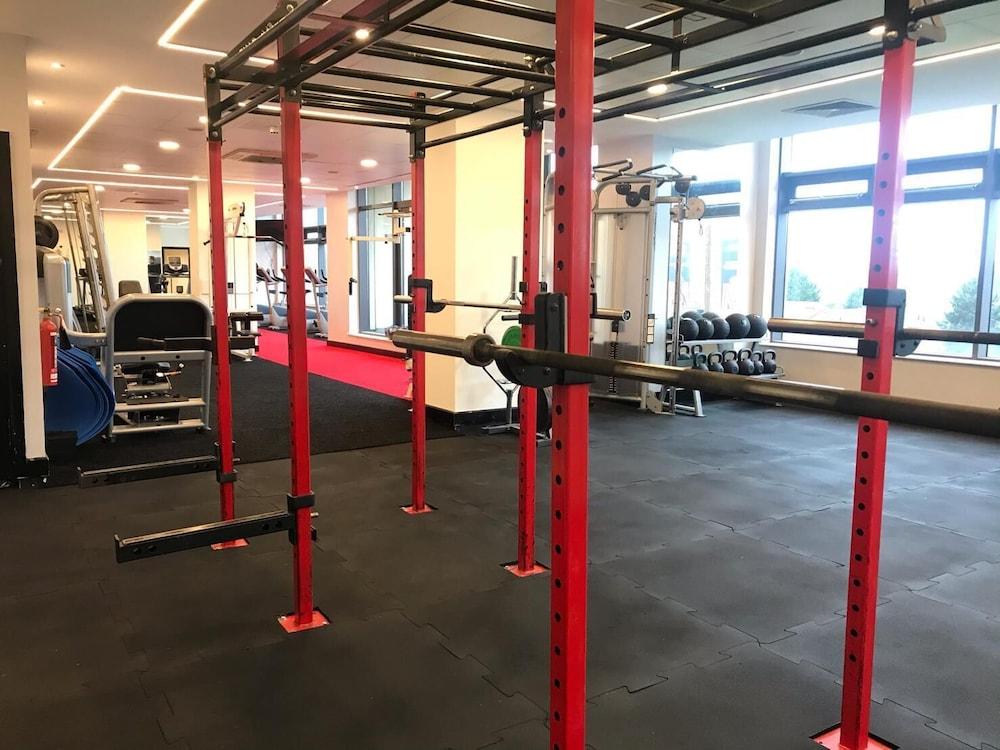 Clayton Hotel Belfast City Екстериор снимка