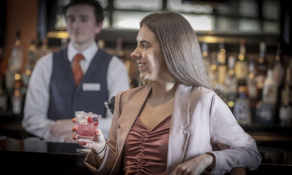 Clayton Hotel Belfast City Екстериор снимка