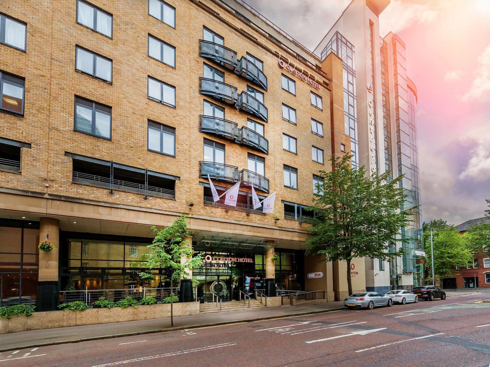 Clayton Hotel Belfast City Екстериор снимка