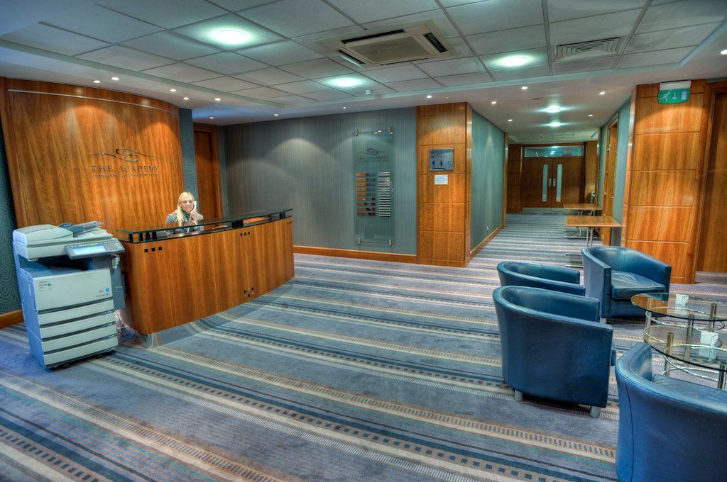 Clayton Hotel Belfast City Екстериор снимка